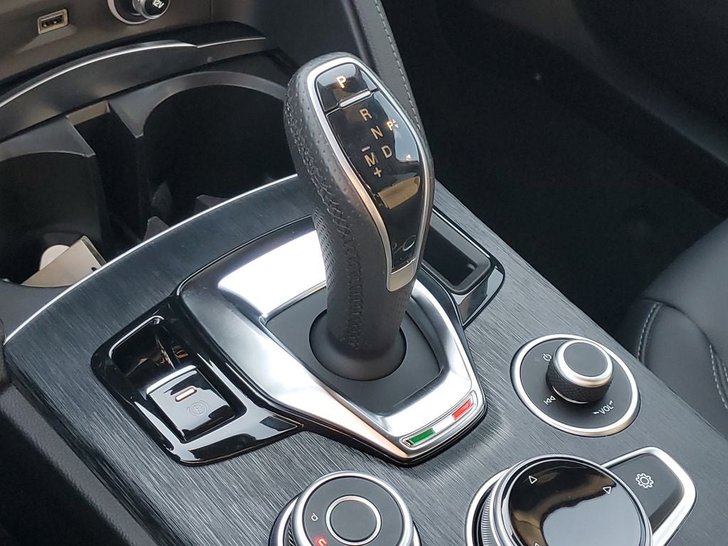 2024 Alfa Romeo Stelvio Sprint