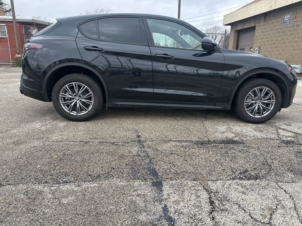 2024 Alfa Romeo Stelvio Sprint
