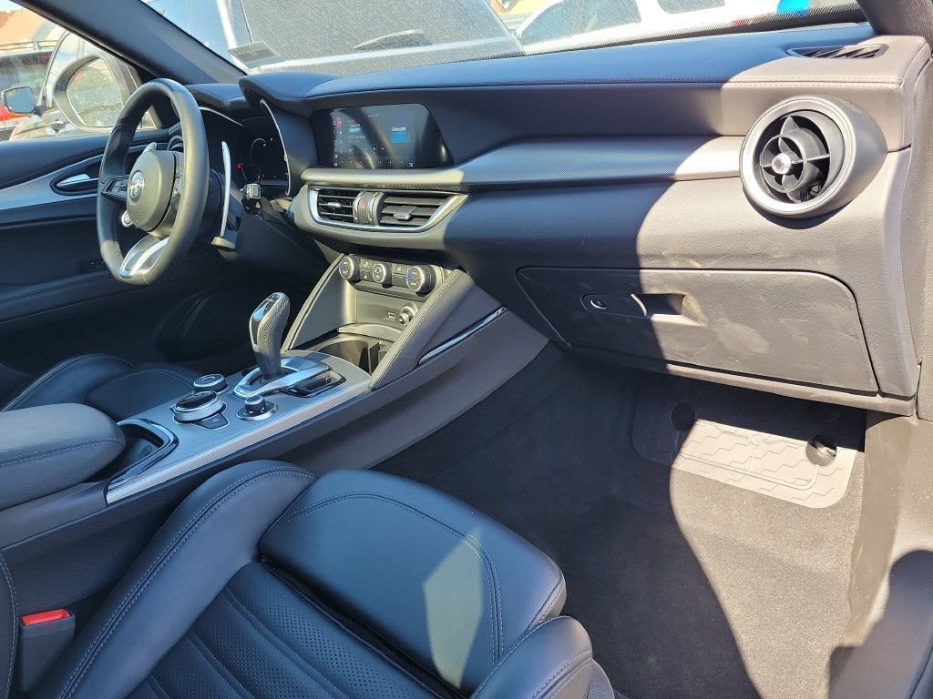 2026 Alfa Romeo Stelvio Veloce