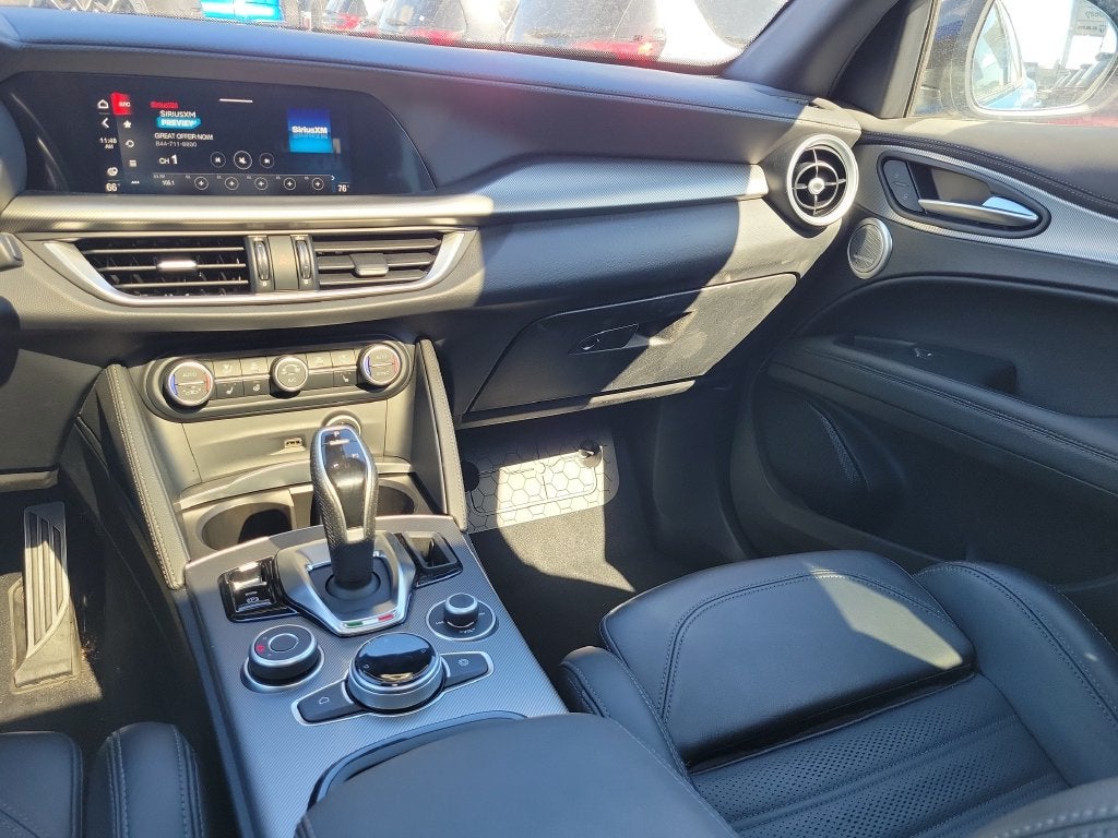 2026 Alfa Romeo Stelvio Veloce