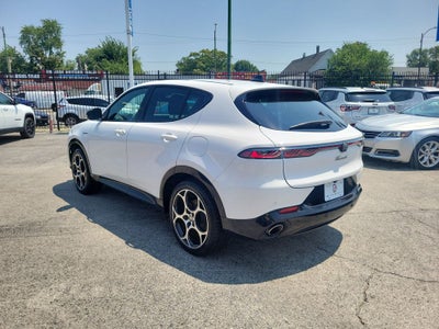 2025 Alfa Romeo Tonale Base
