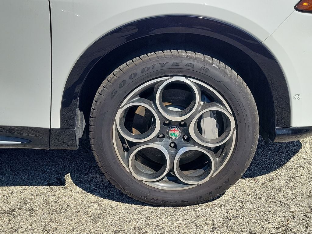 2024 Alfa Romeo Tonale Ti